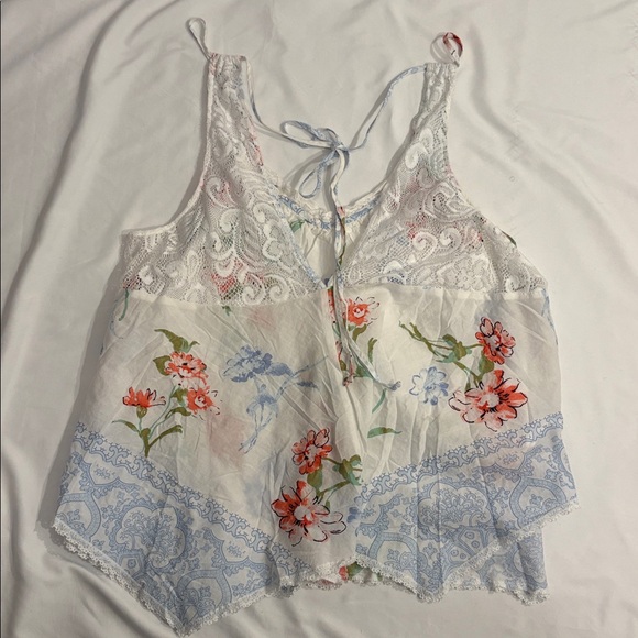 Vintage Cottagecore Ethereal Lace Floral Bandana Tank - Picture 3 of 5